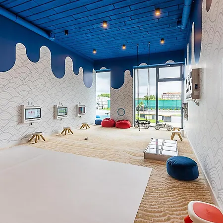Polanki Aqua Family Premium - 3 Sypialnie - Private Garage - Pool & Access كولوبرزيغ