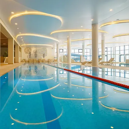 Polanki Aqua Family Premium - 3 Sypialnie - Private Garage - Pool & Access شقة