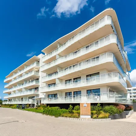 Lägenhet Polanki Aqua Family Premium - 3 Sypialnie - Private Garage - Pool & Access Kołobrzeg