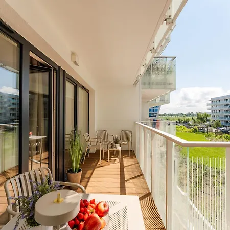 شقة Polanki Aqua Family Premium - 3 Sypialnie - Private Garage - Pool & Access *
